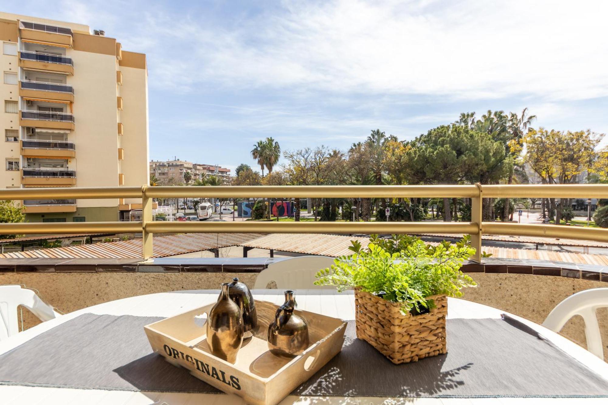 Apartamentos Cordoba Arysal Salou Buitenkant foto